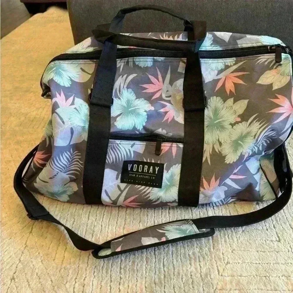Vooray gym bag